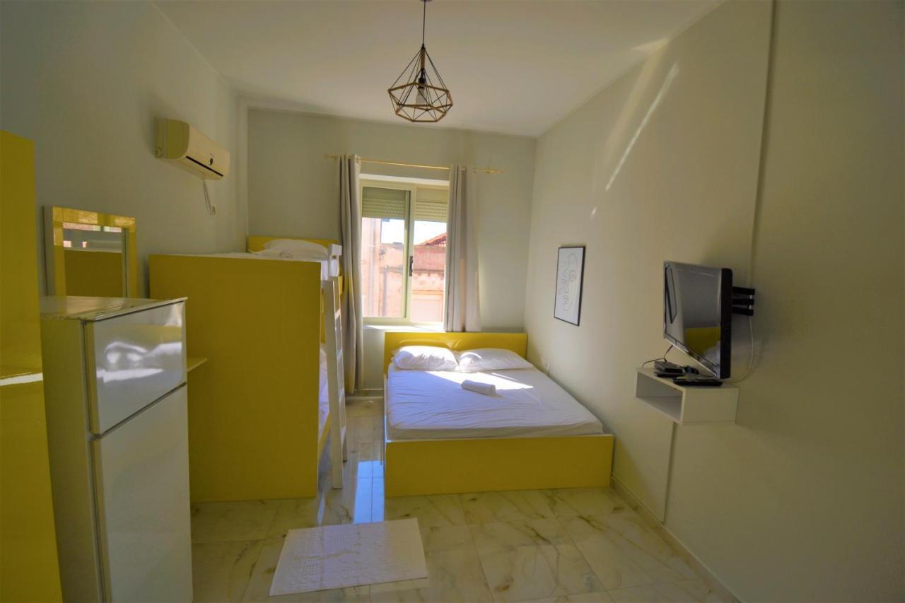 Jonian Central Condos Sarandë Exterior foto