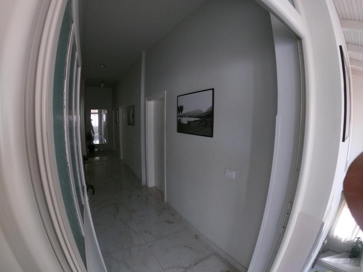Jonian Central Condos Sarandë Exterior foto