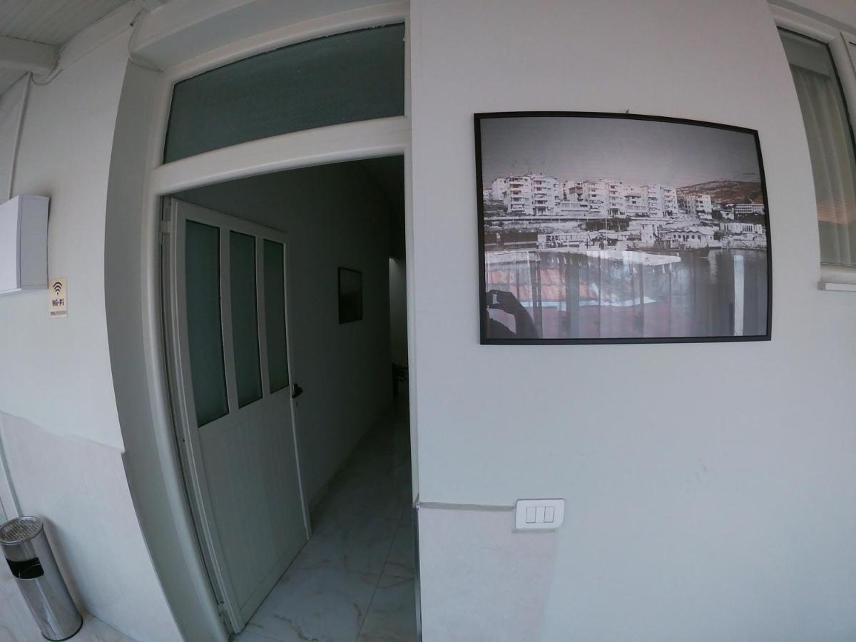Jonian Central Condos Sarandë Exterior foto